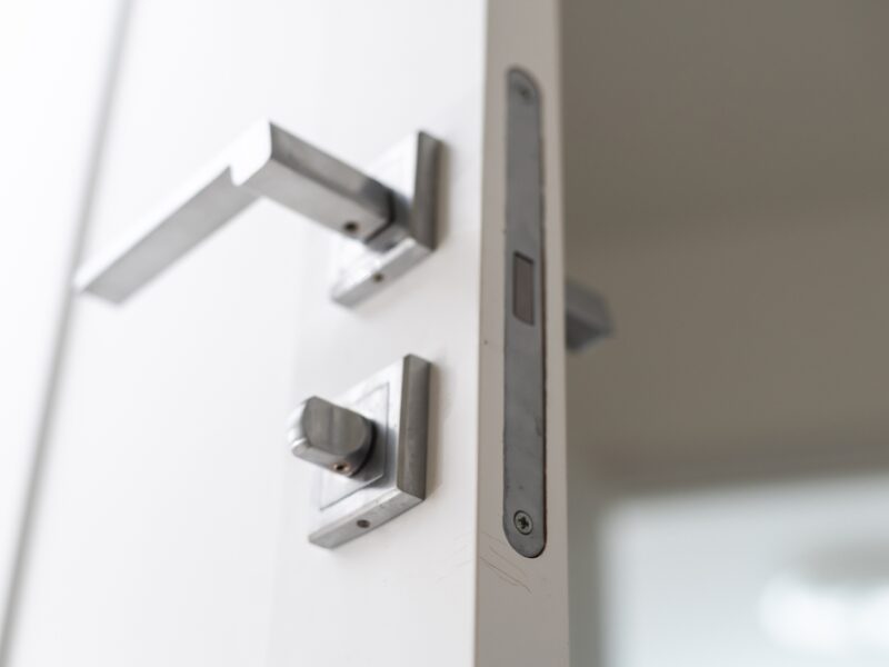 fast door repairs somerset